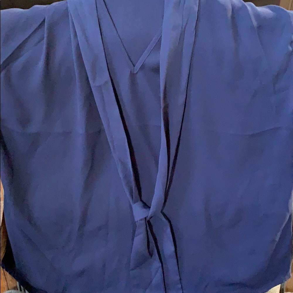 Top - Picture 2 of 3